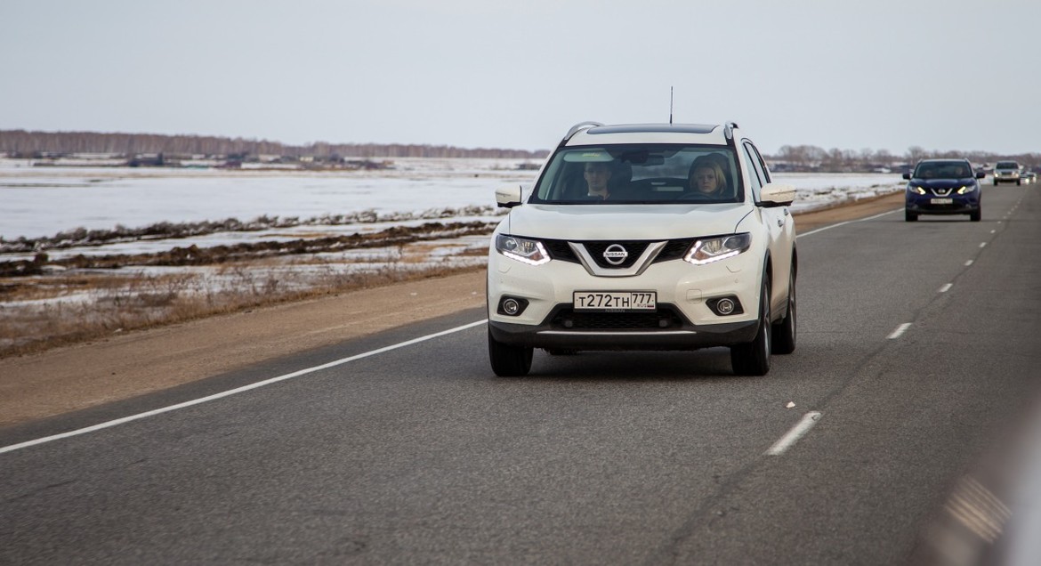 Тест-драйв Nissan Terrano, Qashqai и X-Trail на Байкале: «горожане» на льду и на проселке