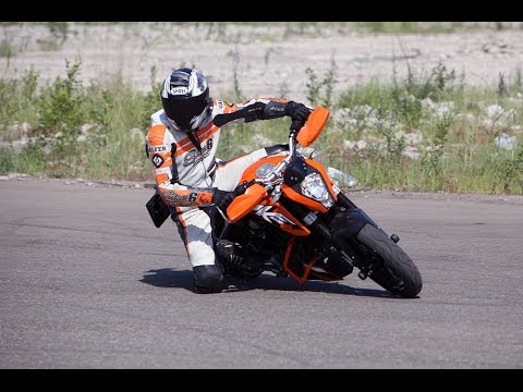 Тренинг: Экстремальное вождение мотоцикла.