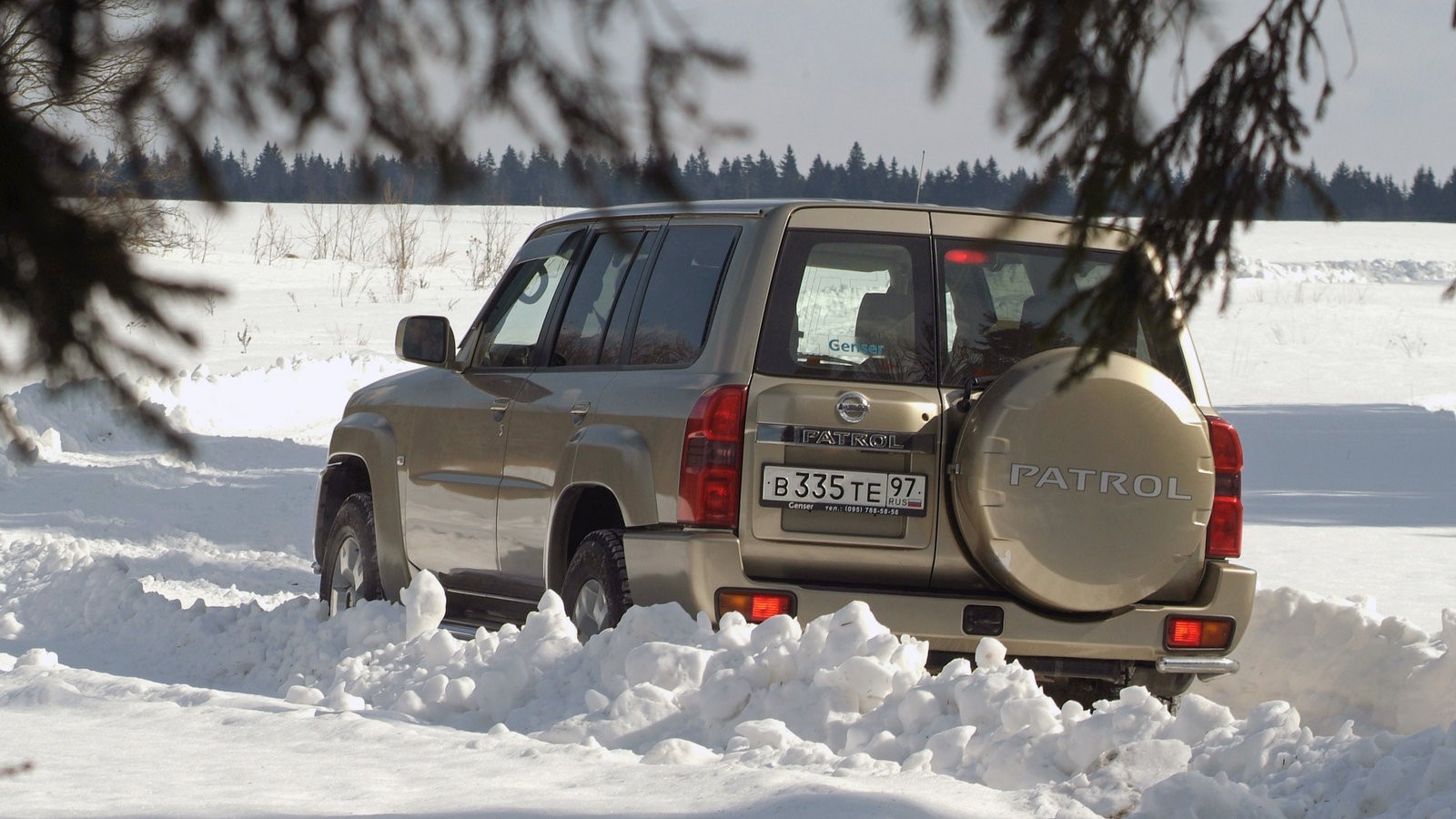 nissan_patrol_gr_42