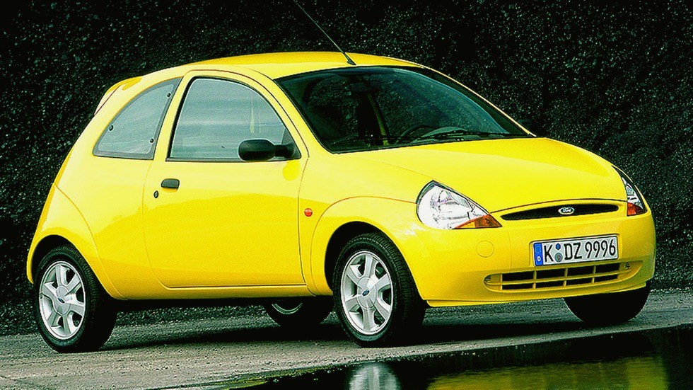 Эффектный и популярный автомобиль малого класса Ford Ka. 1997 год