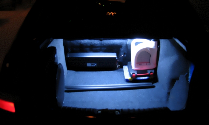 Установка освещения в багажник ВАЗ-2109