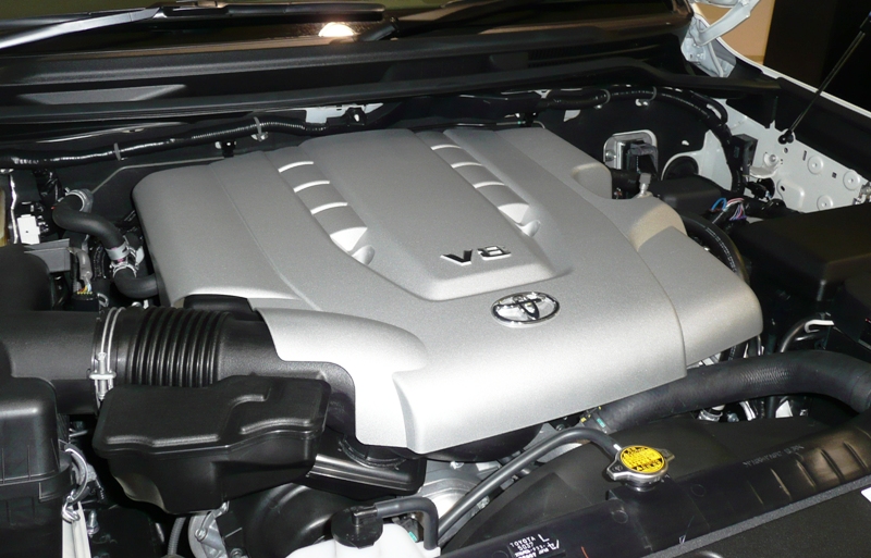 Двигатель Toyota 2UZ