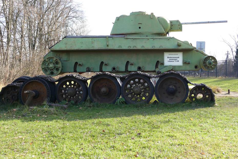 ​Устройство ходовой части танка Т-34 – балансиры, катки, траки - Фотоэкскурсии: Музейный комплекс «История танка Т-34» 